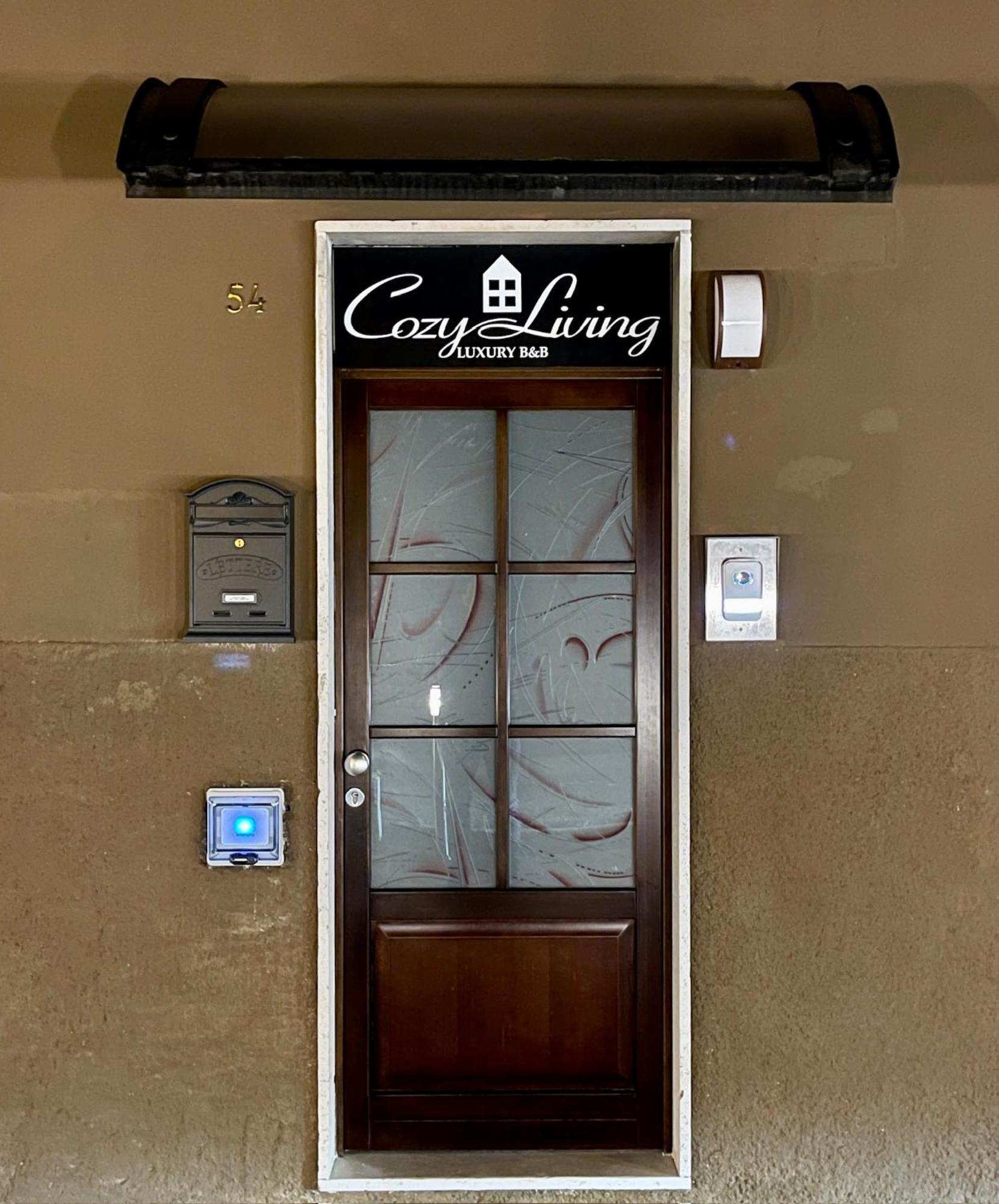 לינה וארוחת בוקר סריאטה Cozy Living Bergamo מראה חיצוני תמונה